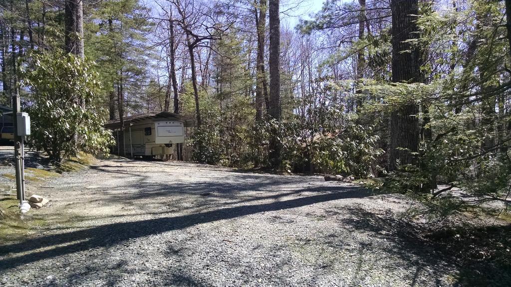 Linville Falls Campground, Rv Park, And Cabins Luaran gambar