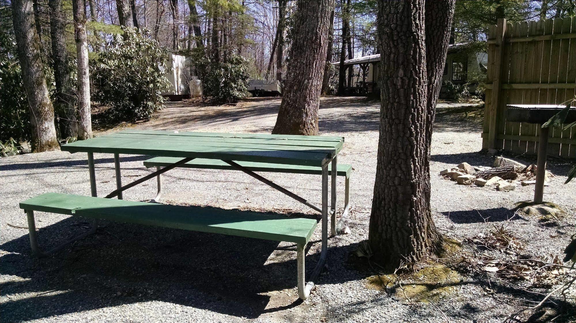 Linville Falls Campground, Rv Park, And Cabins Luaran gambar