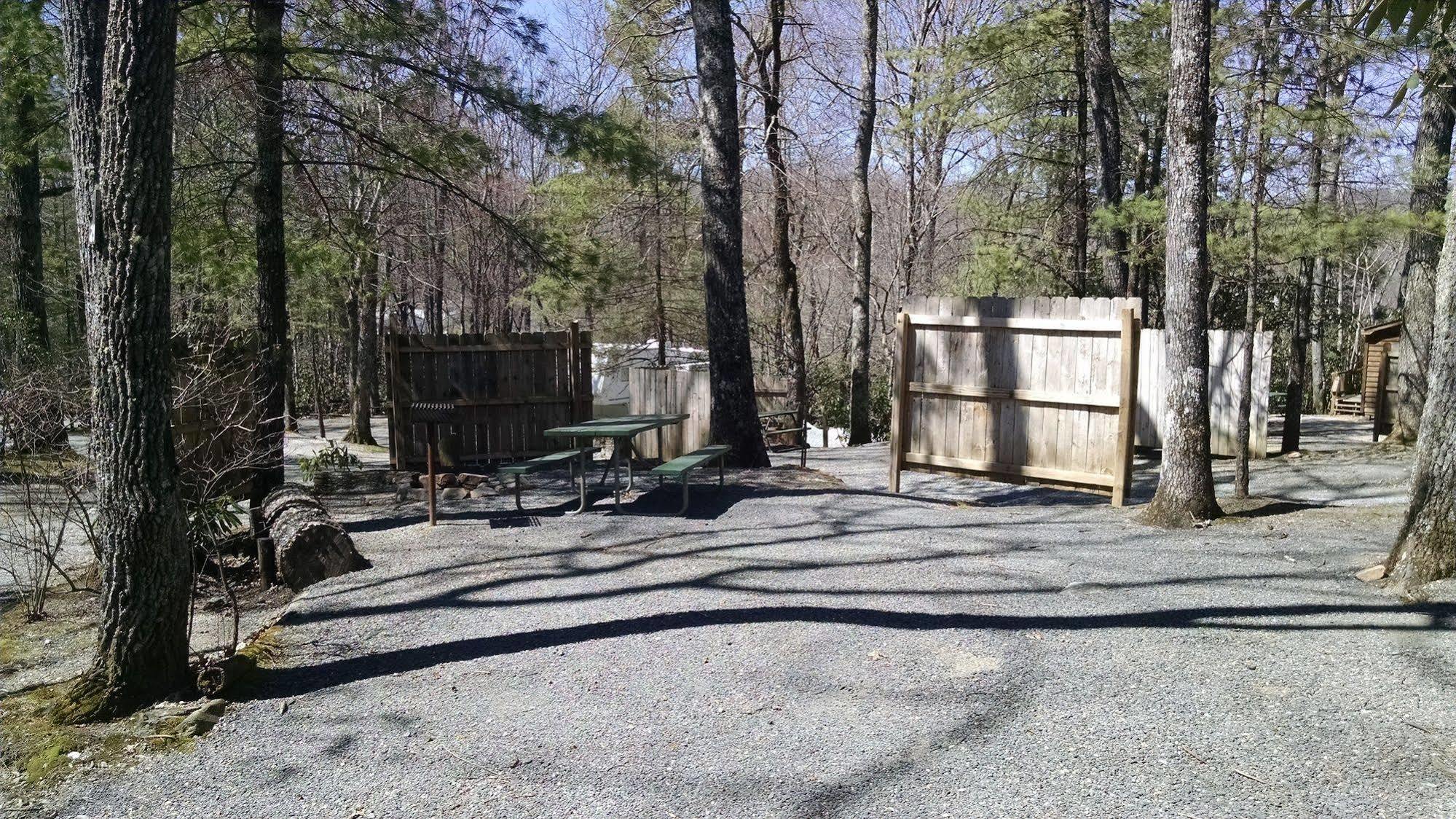 Linville Falls Campground, Rv Park, And Cabins Luaran gambar